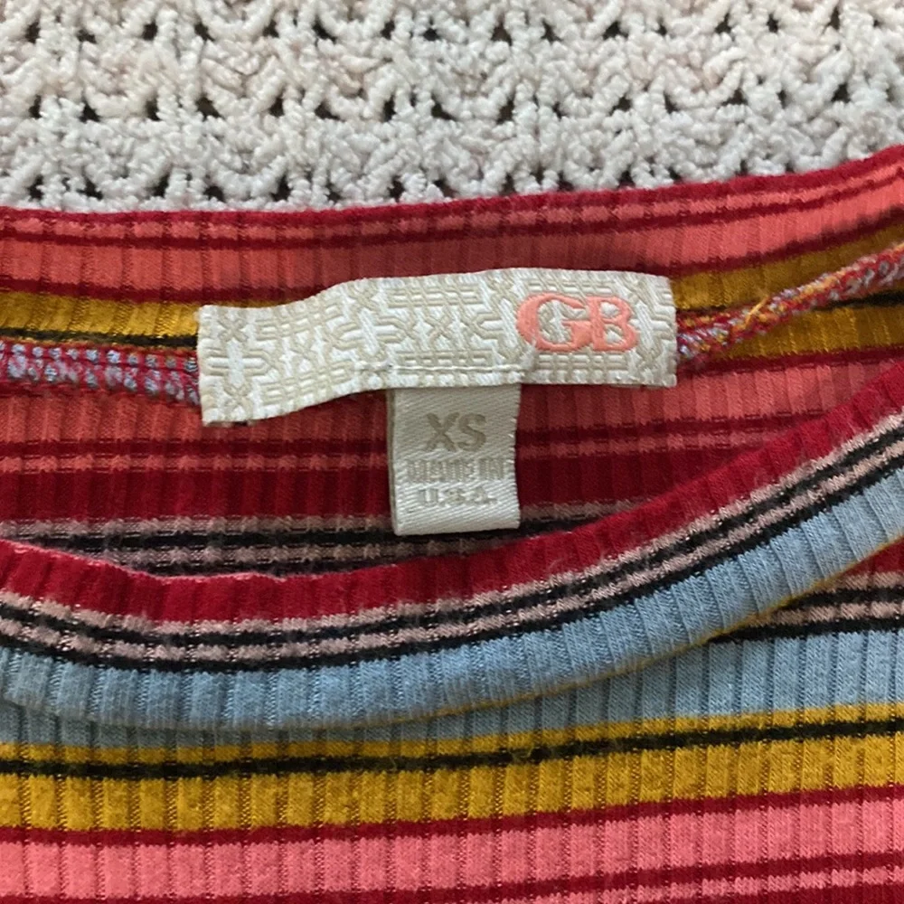 GB Retro Ribbed top✨ - Picture 2 of 2